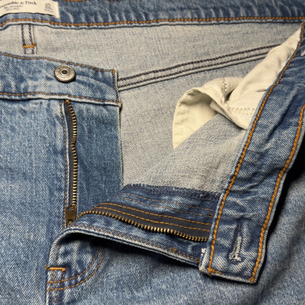 Abercrombie & Fitch The Straight Mid Rise Jeans Women's Size 35 / 20S Blue - Picture 3 of 15